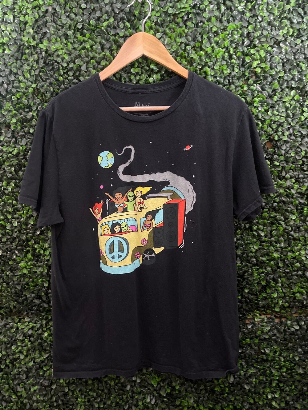 ALab, Black T-Shirt, Peace Van, Alien, Bikini Girls Men’s Size L